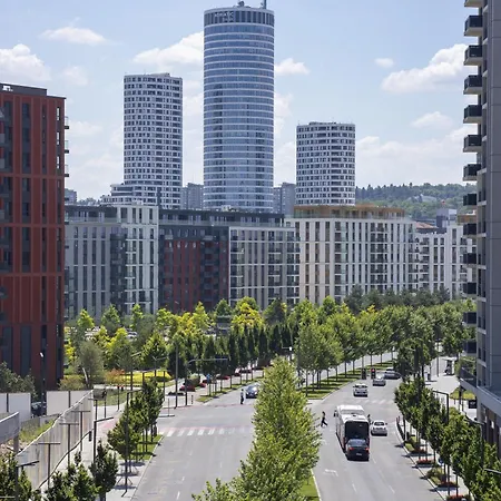 Royal - Waterfront 아파트 *